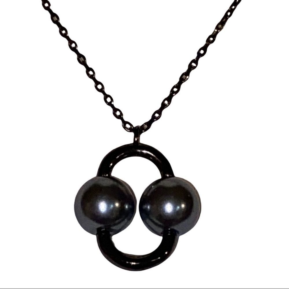 Kate Spade Gray Nouveau Pearls Imitation Pearl Gray Pendant Necklace New - Picture 6 of 7